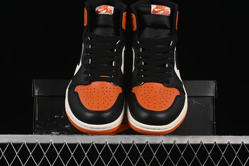 All Categories Air Jordan Jordan Series Basketball Shoes Air Jordan 1 High Air Jordan 1 High OG "Shattered Backboard" AJ1 Joe 1 New Shattered DZ5485-008